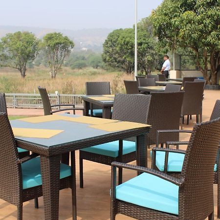 Mango Leaf Lake Resort Malkhed Экстерьер фото