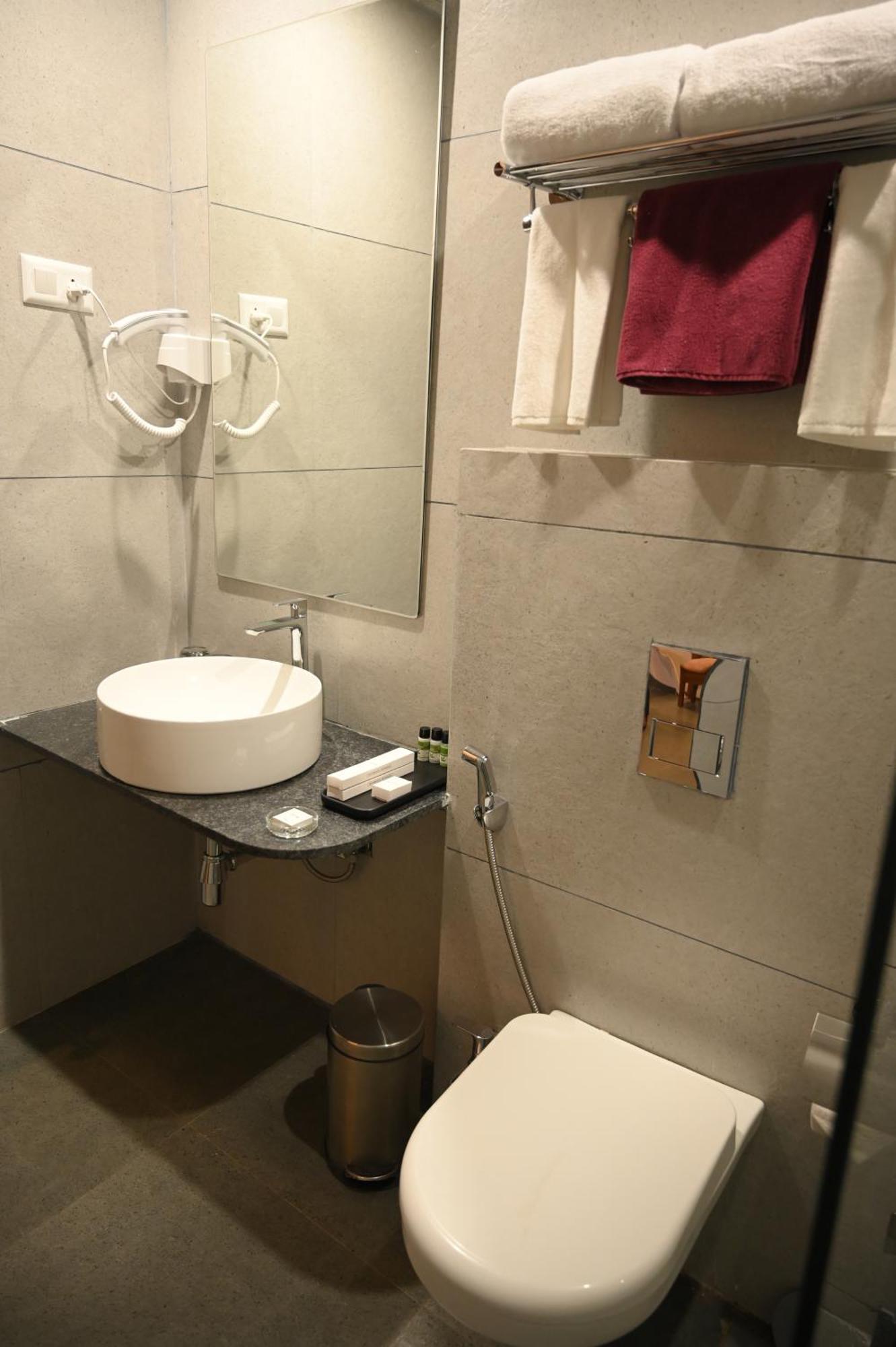 Mango Leaf Lake Resort Malkhed Экстерьер фото